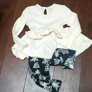 Burts bees baby matching set